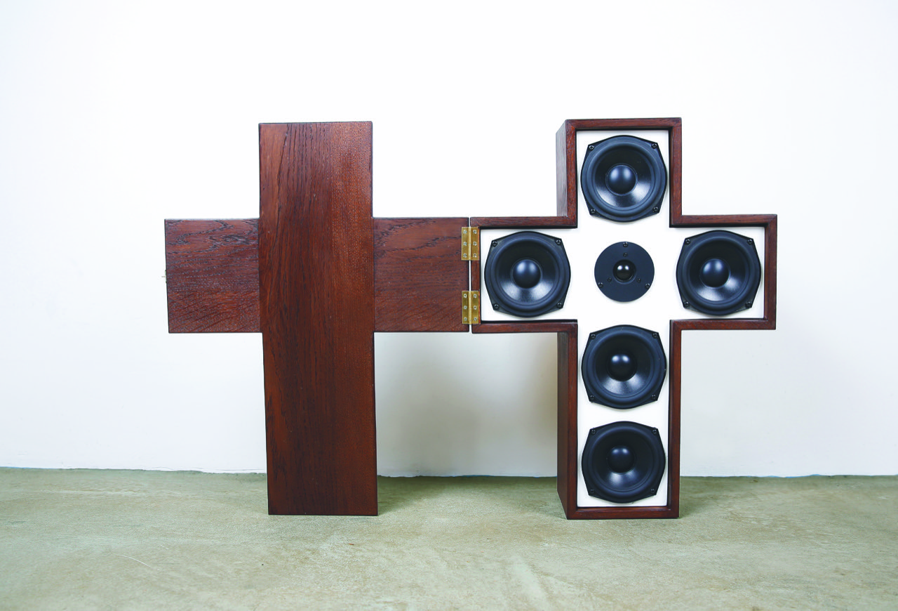 Laurin Stecher – Heritage Soundsystem, Crucifix